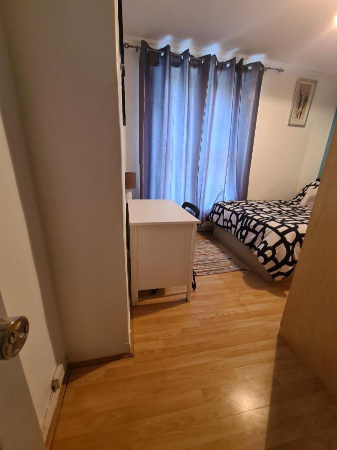 Stunning 3 Bedroom Flat In Stockwell Londres Exterior foto